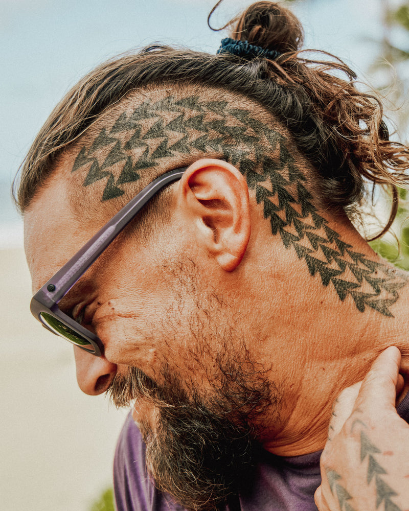 Jason Momoa shaves signature beard to promote recycling - ABC7 Los Angeles